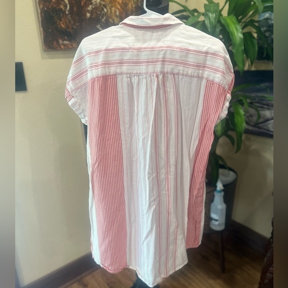 Wonderly shirt size XL in GUC - Picture 3 of 4